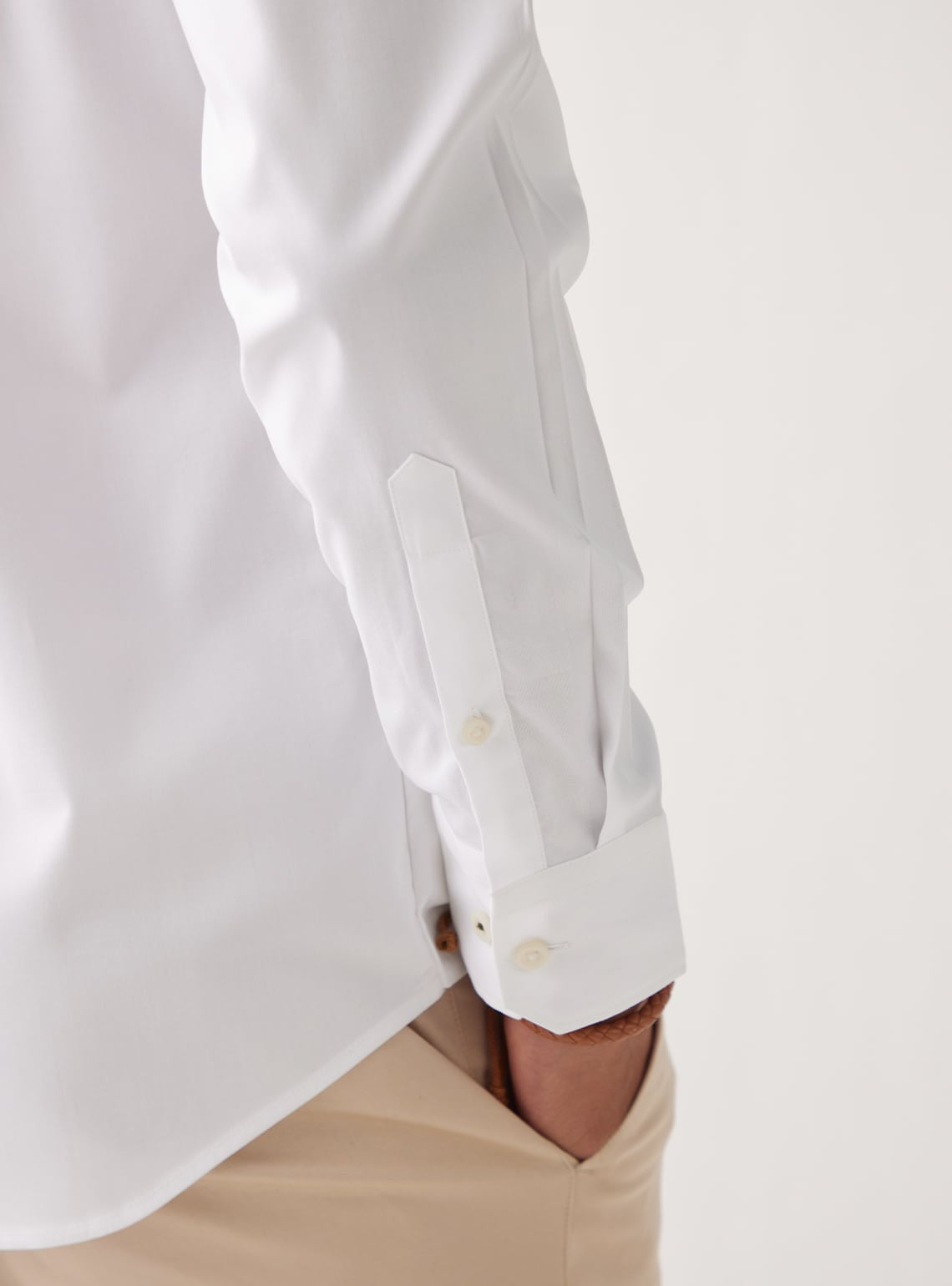 Essential White Olive Mark Shirt